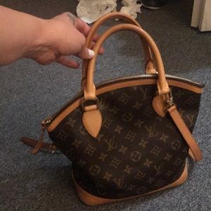 LV BAG
